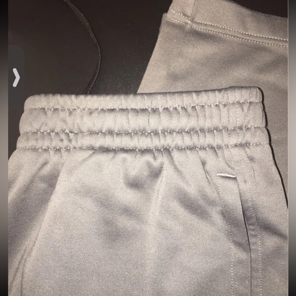 sweat grey pants size L